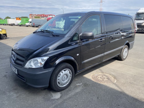 Inchiriez 8+1 microbus