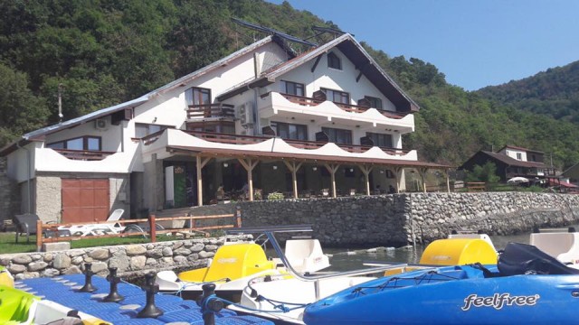 PENSIUNEA CAZANELE DUNĂRII