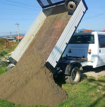 Transport basculabil in Alba Iulia si imprejurimi.