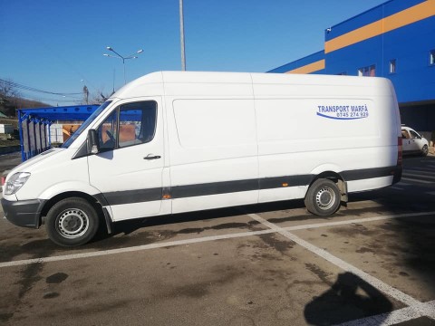 Transport marfă intern și internațional