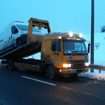 Tractari remorcari Baia Mare