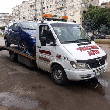 TRACTARI AUTO