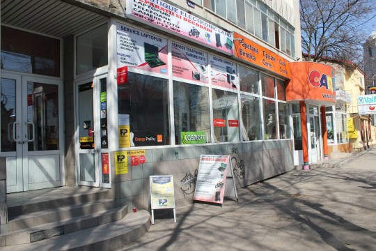 Reparatii telefoane mobile , laptopuri, calculatoare