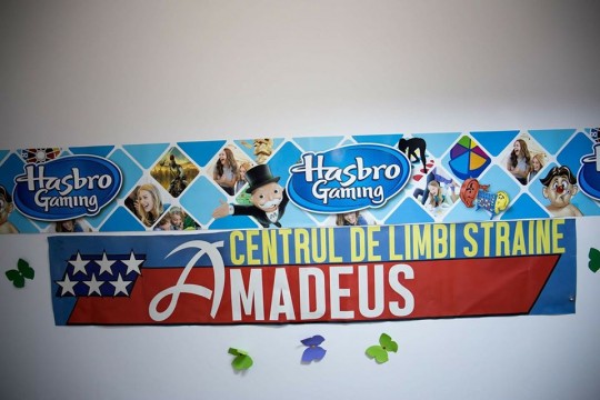 CENTRUL DE LIMBI STRAINE AMADEUS