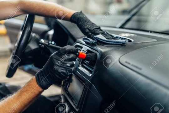 DETAILING AUTO