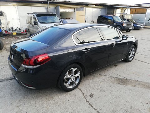 Polish Auto