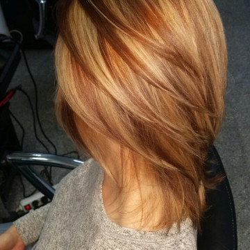 Iulya style - servicii de coafor