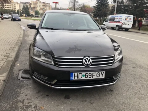 Închirieri Auto