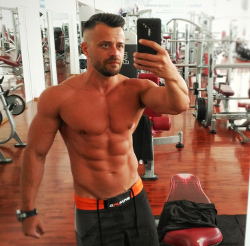 Razvan Giurgiu Personal Trainer