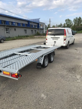 Inchirieri platforme/trailer auto