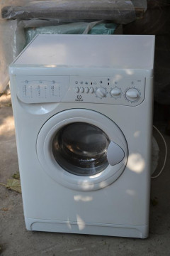Reparatii masini de spalat si frigidere