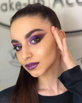 Make-up artist-machiaj profesional .Realizez machiaje profesionale