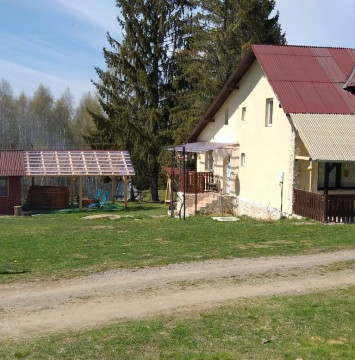 Cabana Duma, la munte