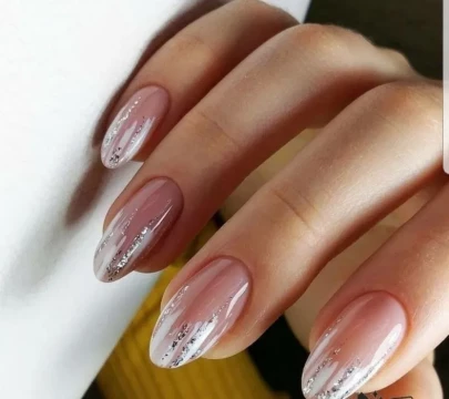 Unghii cu gel