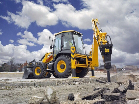 Inchiriez mini-excavator demolari, sapaturi, case, gard, fose, fundati