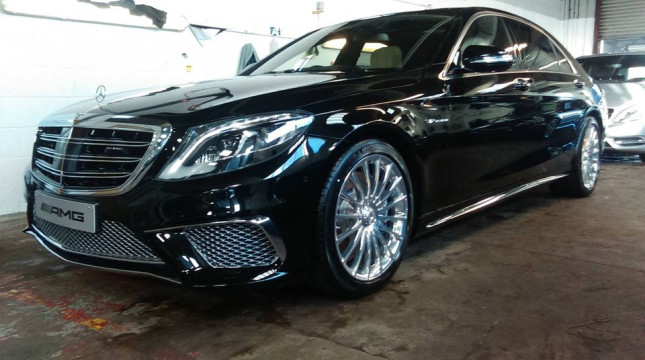Detailing Auto by Man
