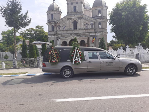 Asiguram Servicii Funerare Complete