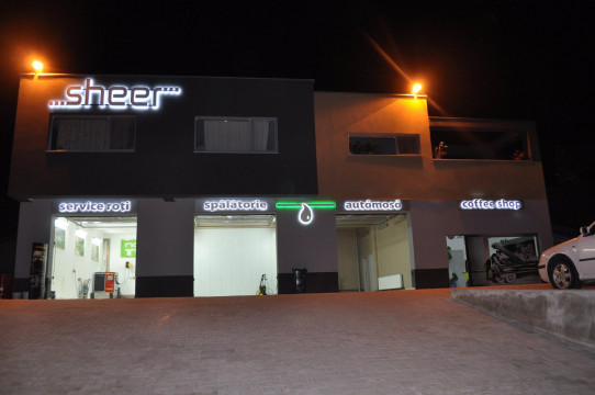 Spalatorie Auto, Vulcanizare, Service roti