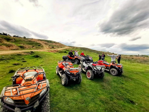 Inchirieri ATV Onesti