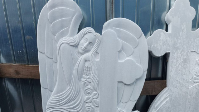 Monumente Funerare si accesorii Marmura Galati