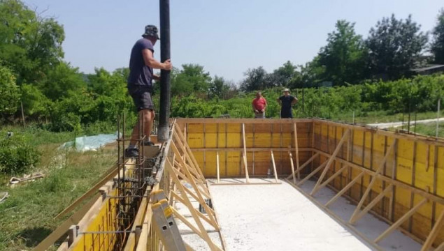 Constructii