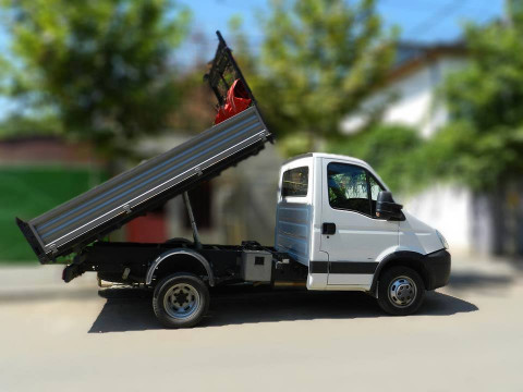 Transport nisip