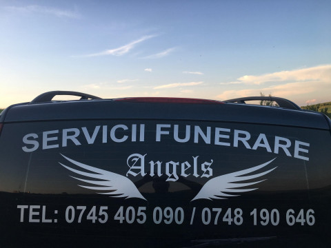 Servicii funerare complete la cel mai mic pret
