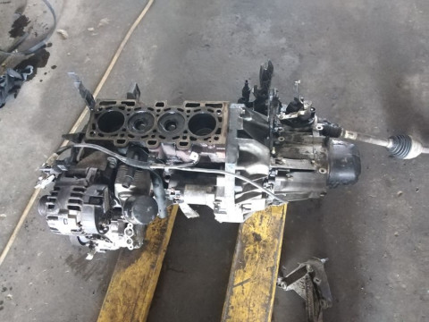 Service autoturisme și autoutilitare