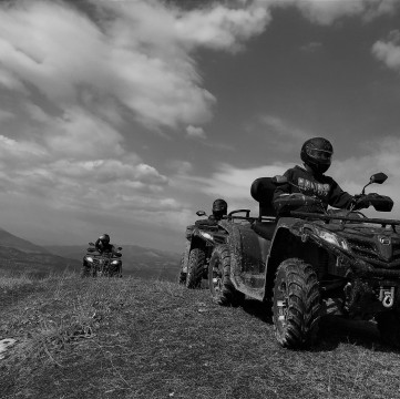 Inchirieri ATV Darmanesti