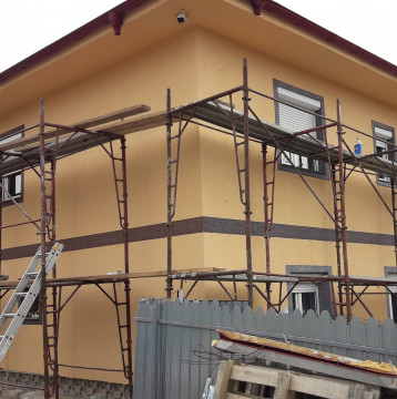Construcții